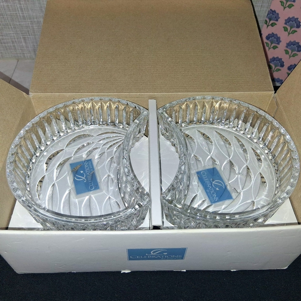 CELEBRATIONS MIKASA Set Of 4 Cresent Dishes Cresent Collection QQ411/408 CRYSTAL - Picture 5 of 16